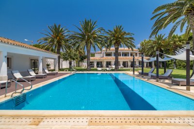 A stunning 11 bedroom estate overlooking the ocean at Vale do Lobo